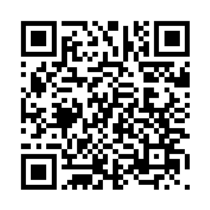 一团最大的黑气跳到了正走过来的张云云背上二维码生成