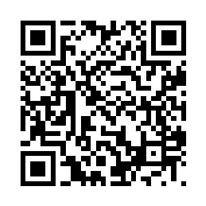 一团璀璨的红色水晶从它口中喷涌而出二维码生成