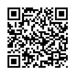 一块高达十丈的石碑矗立在骨山前二维码生成