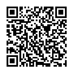 一大团铁丝等等……然后用报纸将这些东西包裹起来二维码生成