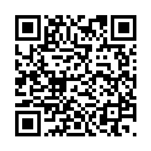 一定要将他们二人身上的吊坠抢过来二维码生成