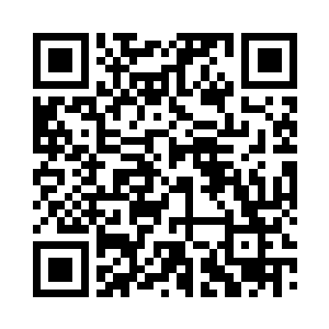 一定要尽快让母妃送两个教养嬷嬷过来二维码生成