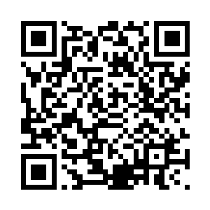 一定要让那两个女孩子看到我英姿飒爽的一面二维码生成