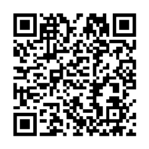 一座座曾经高耸如云的黑塔如今都已经变成了断壁残垣二维码生成