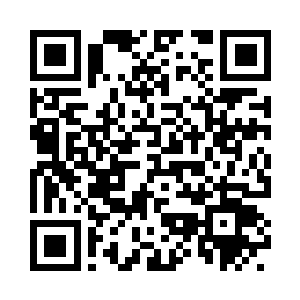 一张俊秀中带着柔美的面孔露了出来二维码生成