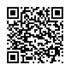 一怒之下加快速度抓住了她的一只脚二维码生成