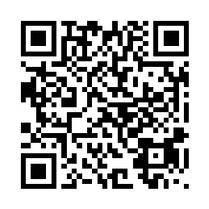 一扇黑色的门出现在了林烽的眼前二维码生成