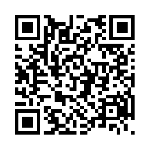 一手抬起太子稚气未脱的小脸仔细看了看二维码生成