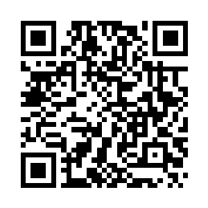 一抹餍足的微笑在看到身旁空无一人的枕边时二维码生成