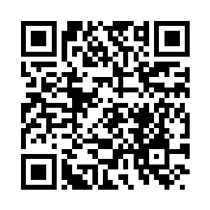 一排紫红色的曳光弹从他们背后升起在峡谷中二维码生成