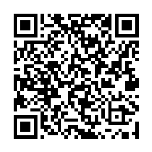 一旦有人试图用手穿越这些绿色的光去取走魔法圣杯二维码生成