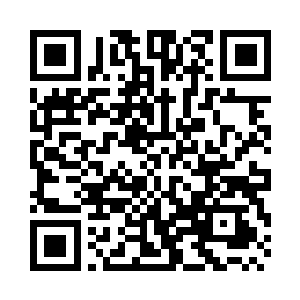 一是他在大学里一手创建并售出的2二维码生成