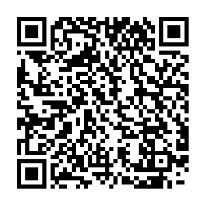 一朵火焰又生成在第二个金色圆球的下方◇眼再次射出细细的一丝火线二维码生成