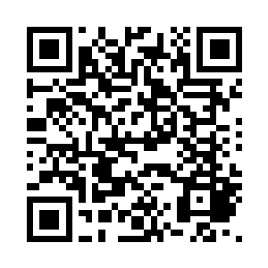 一条佝偻着脊背的黑影鬼魅似的掠过二维码生成