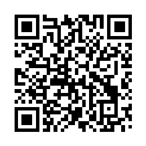 一条条断开的时光长河像是真龙般环绕二维码生成