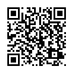 一条足有四五斤重的大鱼在空中划过一道弧线二维码生成