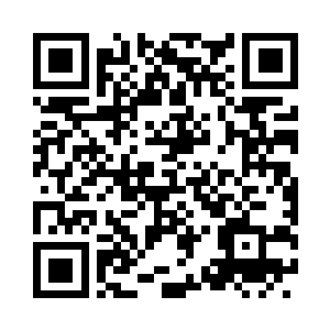 一条身影慢慢在他五步远的地方凝聚成形二维码生成