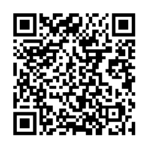 一枚枚记载着虚空阴阳镜炼制之法和催动之法的玉简二维码生成
