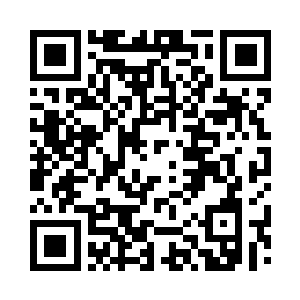 一柄类似三尖两刃刀的兵器出现在他的手中二维码生成