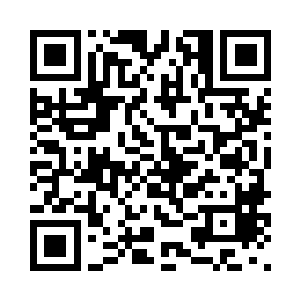 一柄还算不错的双手大剑傍在身边二维码生成