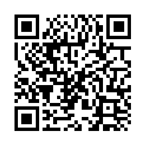 一根伞架从莫雅儿的腋下穿了过去二维码生成