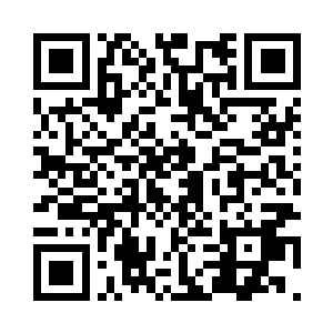 一根漆黑如墨的长棍直接出现在了袁洪的手中二维码生成