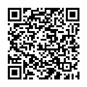 一根箭矢倏地从一个正驱使着诛鬼战车的兵士身旁掠过二维码生成