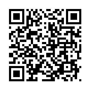 一片从地面上冒出來的黑色火焰上连接着殿顶二维码生成