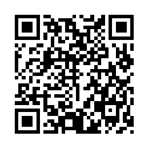 一电闪雷鸣之势瞬间砸向下方的红色光幕二维码生成