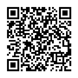 一直与安德形影不离的黑人乔治同样怪声怪调地说道二维码生成