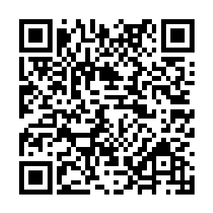 一直奔腾还算平和的黑色河流在他飞到上方的时候二维码生成