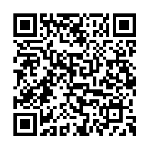 一直安静到房间里几乎要发出嗡嗡嗡的细碎声响二维码生成