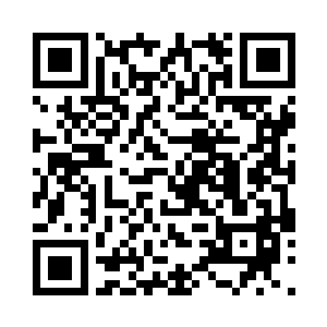 一直悬浮在高空的宇宙之眼眨动了一下二维码生成