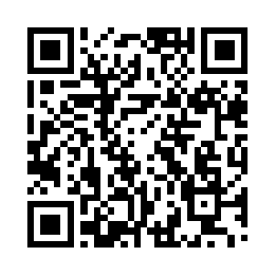 一眼就能看到里面色彩明艳款式各样的内内二维码生成