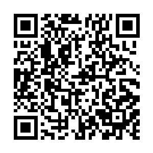 一眼就能认出这是圣光塔上这标志性的传奇物品――二维码生成