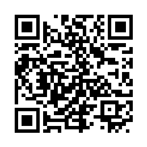 一缕同色飘带在手腕间飘荡着的女子款款而来二维码生成