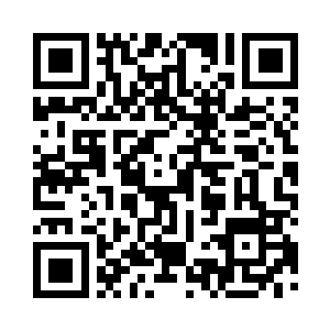 一群人站在一排存放初级功法的书架前二维码生成