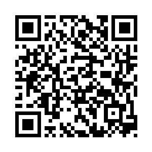 一群武装分子推搡着把疯马等人给押了过来二维码生成