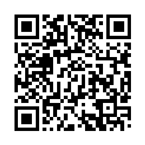 一群脱离了人族大军的武者正在飞奔逃窜二维码生成