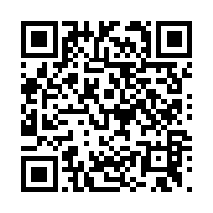 一群青狼围攻着一个类似商团的队伍二维码生成