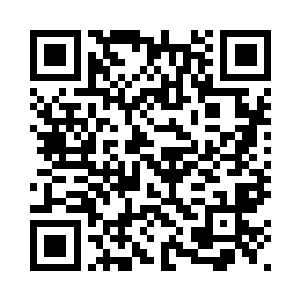一股庞大的气息突然从山洞内传来二维码生成