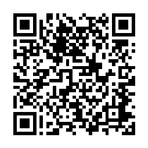 一股恐怖的压抑的气息也是从对方的身上散发出来二维码生成
