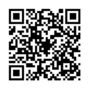 一股殷红的鲜血也从辟寒大王的胸口溅射而出二维码生成