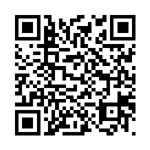 一股璀璨而绚丽的紫青光芒冲天而起二维码生成