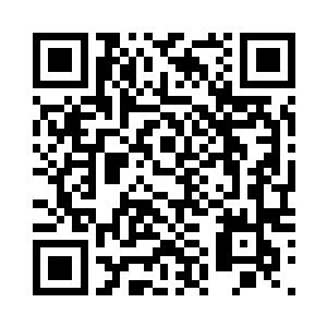 一股莫名的危机也是从他的心底升起二维码生成