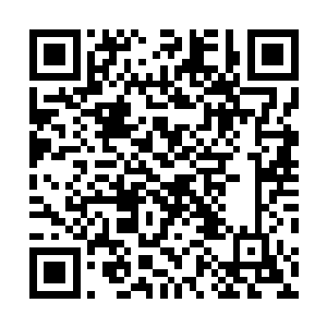 一艘准备用来改造之后出售给一家赌博公司作为大型赌船二维码生成