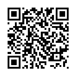 一行人打马跟在秦铮和谢芳华身后二维码生成