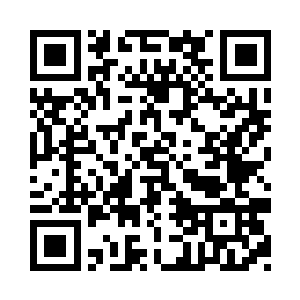 一行人选了最近的一栋别墅区走了进去二维码生成