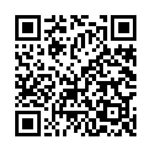 一见到张小凡胸前放出红光便知道封印破了二维码生成