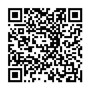 一言不发地完成了这男女之间最为神圣最为原始的交和二维码生成